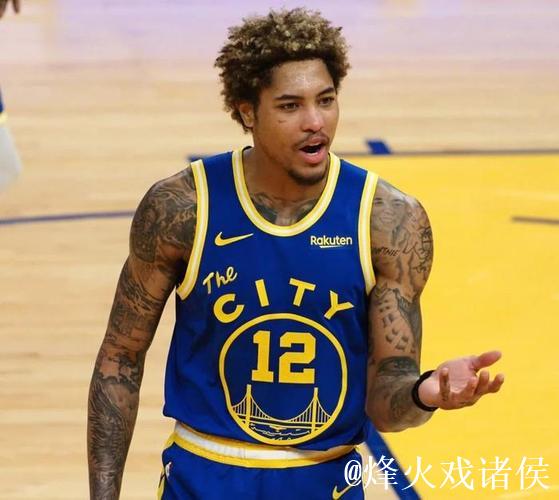 主帅纳斯:乌布雷的伤病恢复有进展但目前暂无复出时间表 主帅纳斯:乌布雷的伤病恢复有进展但目前暂无复出时间表